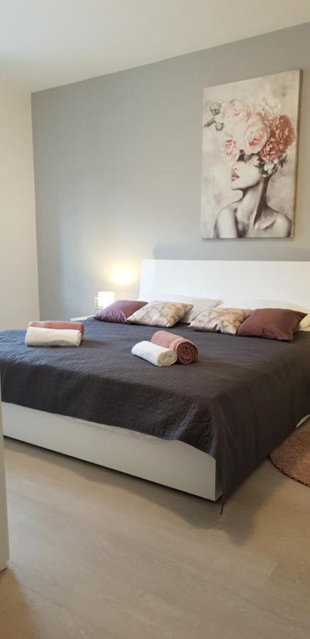 Apartman Zizula Kaštela المظهر الخارجي الصورة